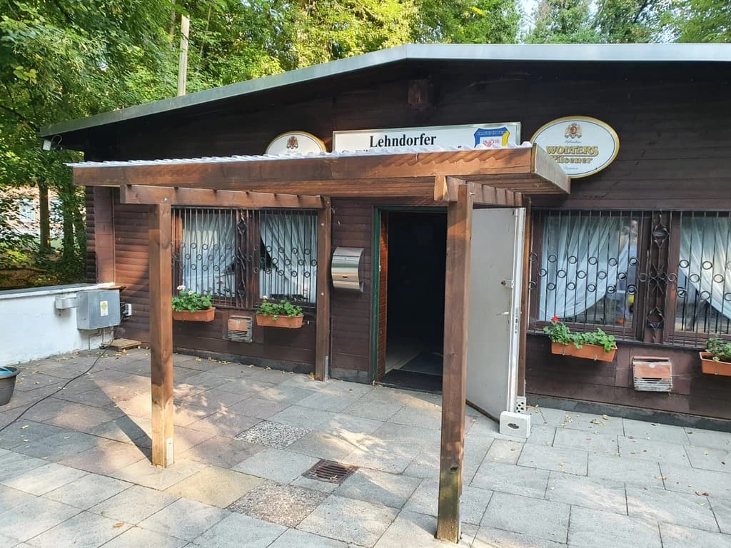 Vereinsheim der LSG 1878 — Außenansicht